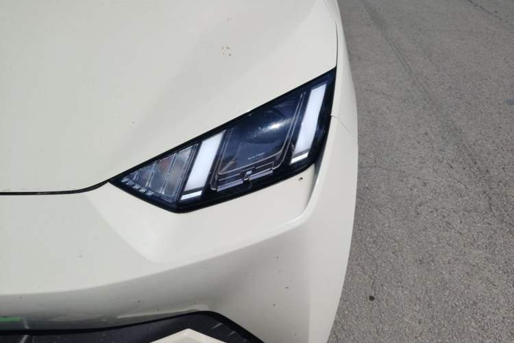 Used BYD Seagull 2024 Honor Edition 405km Flying Version Left Front Headlight