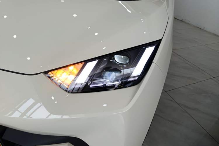 Used BYD Seagull 2024 Honor Edition 405km Flying Version Left Front Headlight