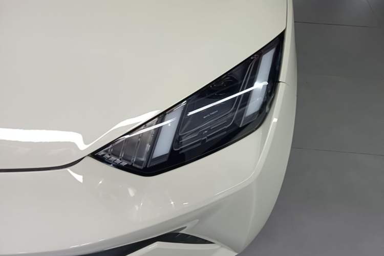 Used BYD Seagull 2024 Honor Edition 305km Freedom Version Left Front Headlight