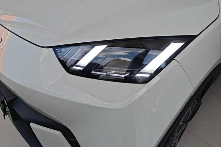 Used BYD Seagull 2024 Honor Edition 405km Flying Version Left Front Headlight