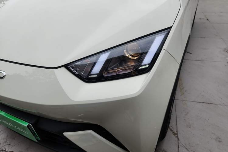 Used BYD Seagull 2024 Honor Edition 305km Dynamic Version Left Front Headlight