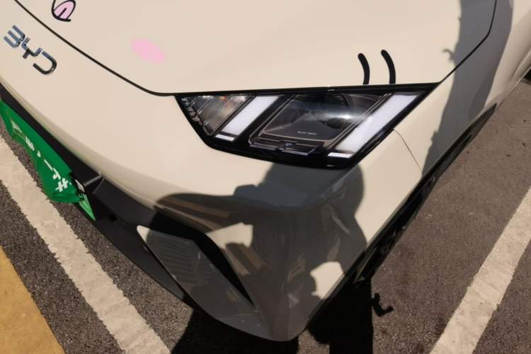 Used BYD Seagull 2024 Honor Edition 305km Freedom Version Left Front Headlight