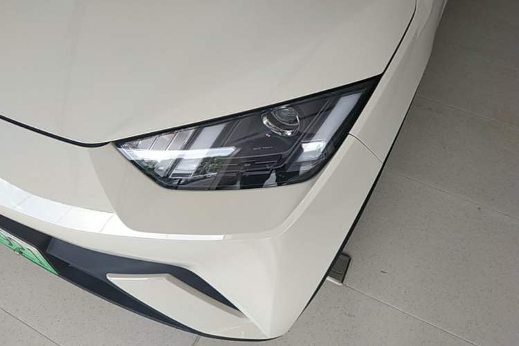 Used BYD Seagull 2024 Honor Edition 305km Dynamic Version Left Front Headlight