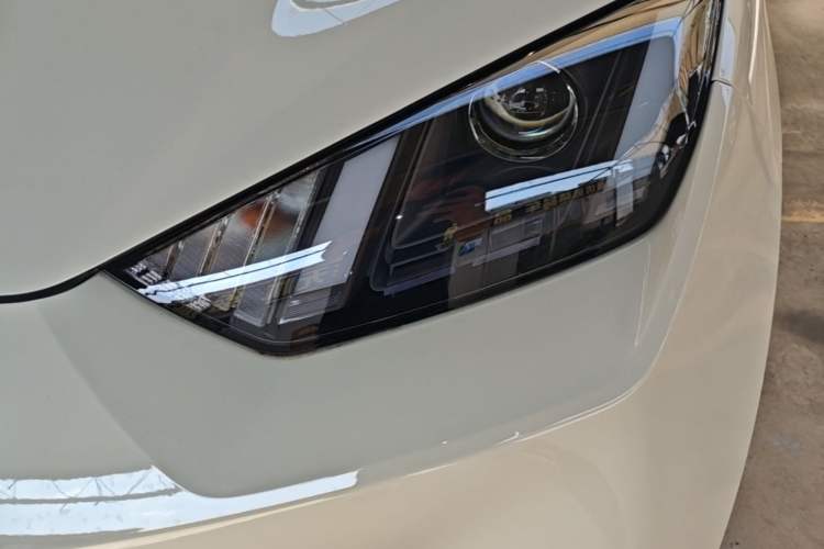Used BYD Seagull 2024 Honor Edition 305km Dynamic Version Left Front Headlight