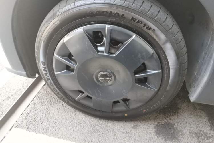 Used BYD Seagull 2024 Honor Edition 305km Dynamic Version Left Front Wheel Hub