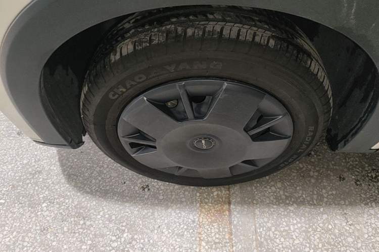 Used BYD Seagull 2024 Honor Edition 305km Dynamic Version Left Front Wheel Hub