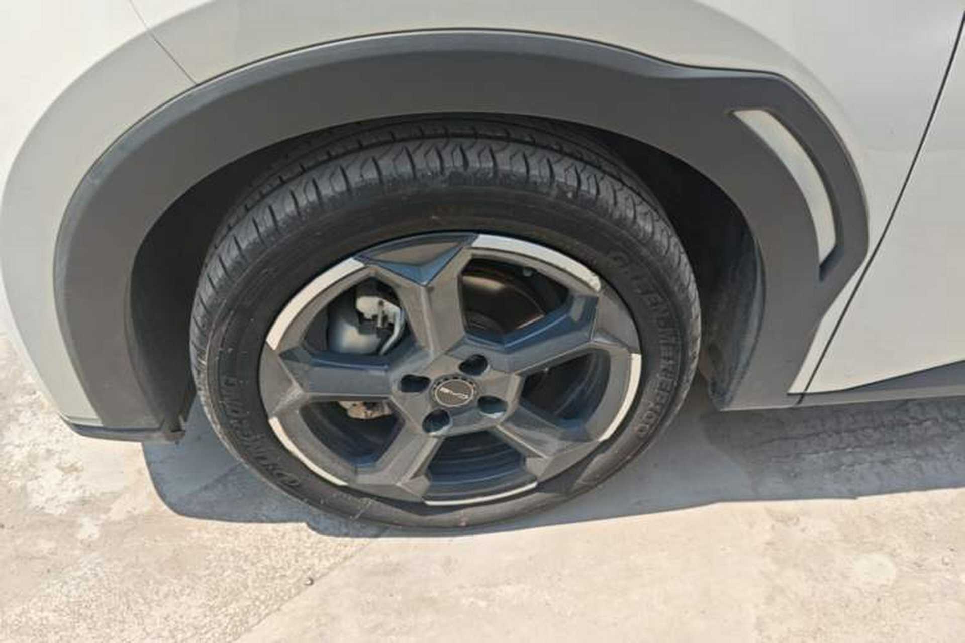 Used BYD Seagull 2024 Honor Edition 405km Flying Version Left Front Wheel Hub