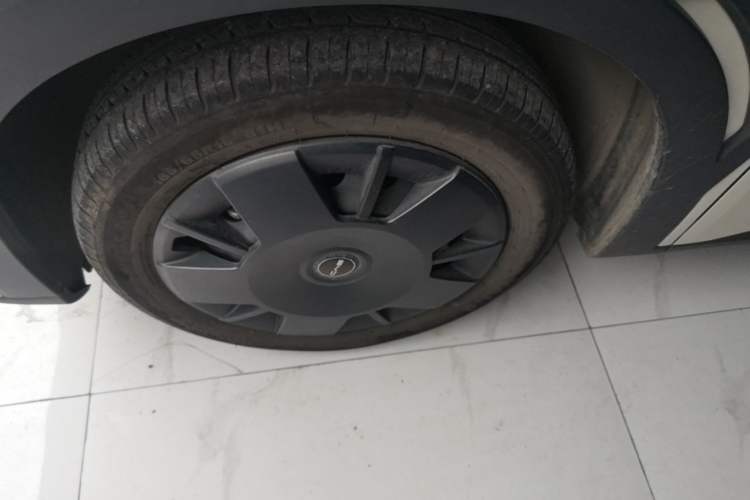 Used BYD Seagull 2024 Honor Edition 305km Dynamic Version Left Front Wheel Hub
