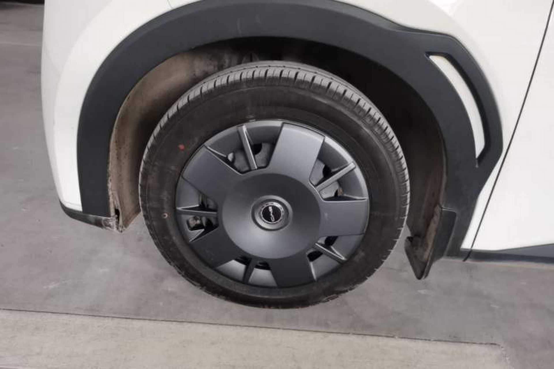 Used BYD Seagull 2024 Honor Edition 305km Dynamic Version Left Front Wheel Hub