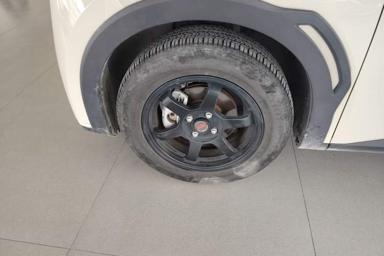 Used BYD Seagull 2024 Honor Edition 305km Dynamic Version Left Front Wheel Hub