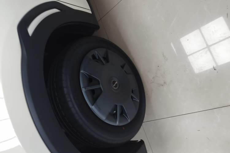 Used BYD Seagull 2024 Honor Edition 305km Dynamic Version Left Front Wheel Hub
