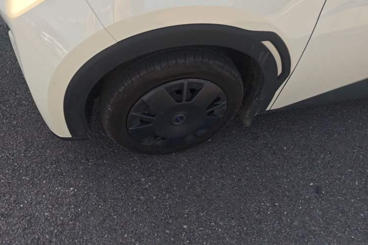 Used BYD Seagull 2024 Honor Edition 305km Dynamic Version Left Front Wheel Hub