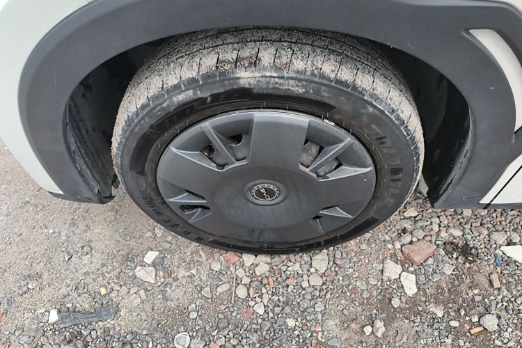 Used BYD Seagull 2024 Honor Edition 305km Dynamic Version Left Front Wheel Hub