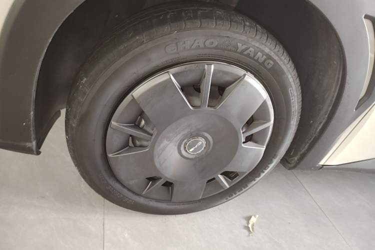 Used BYD Seagull 2024 Honor Edition 305km Dynamic Version Left Front Wheel Hub