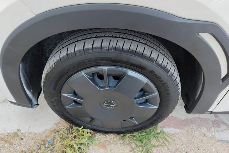 Used BYD Seagull 2024 Honor Edition 305km Dynamic Version Left Front Wheel Hub