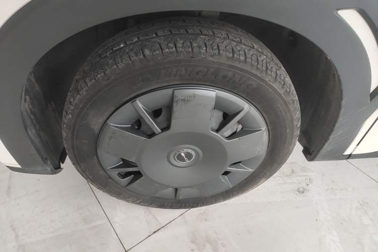 Used BYD Seagull 2024 Honor Edition 305km Dynamic Version Left Front Wheel Hub