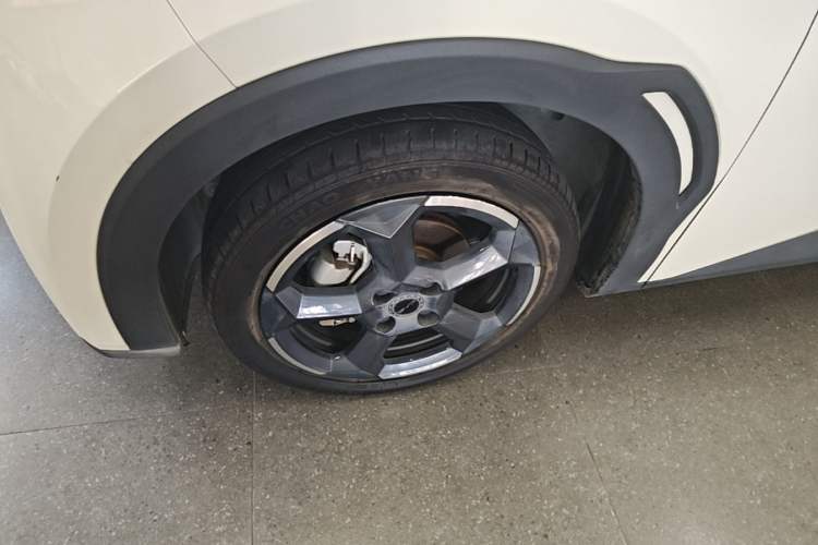 Used BYD Seagull 2024 Honor Edition 305km Freedom Version Left Front Wheel Hub