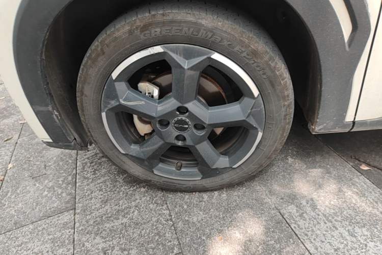 Used BYD Seagull 2024 Honor Edition 305km Freedom Version Left Front Wheel Hub