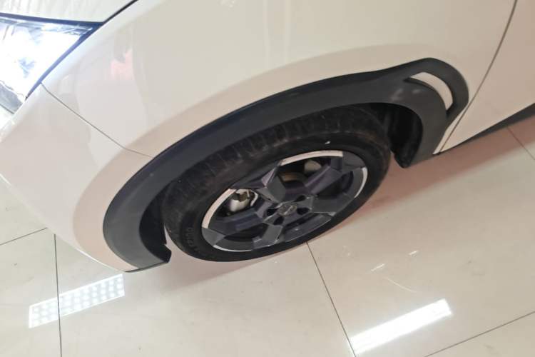 Used BYD Seagull 2024 Honor Edition 305km Freedom Version Left Front Wheel Hub