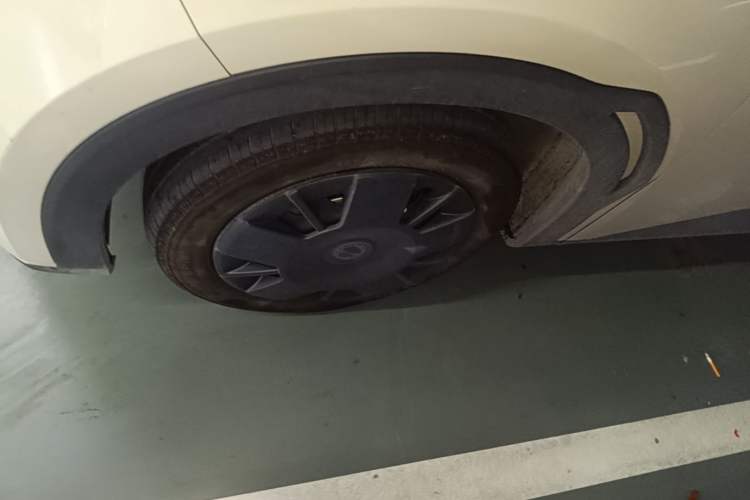 Used BYD Seagull 2024 Honor Edition 305km Freedom Version Left Front Wheel Hub