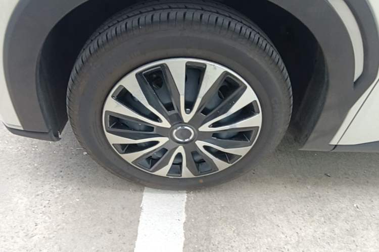 Used BYD Seagull 2024 Honor Edition 305km Dynamic Version Left Front Wheel Hub