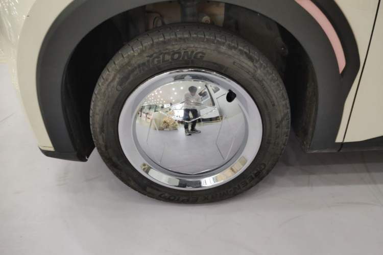 Used BYD Seagull 2024 Honor Edition 305km Dynamic Version Left Front Wheel Hub