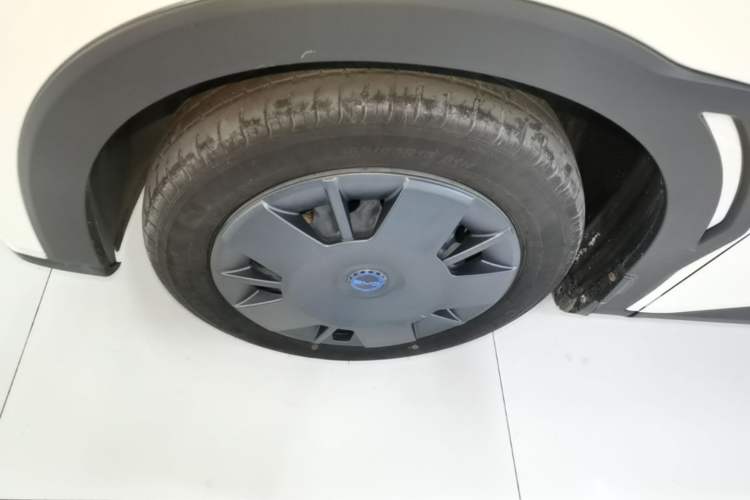 Used BYD Seagull 2024 Honor Edition 305km Dynamic Version Left Front Wheel Hub