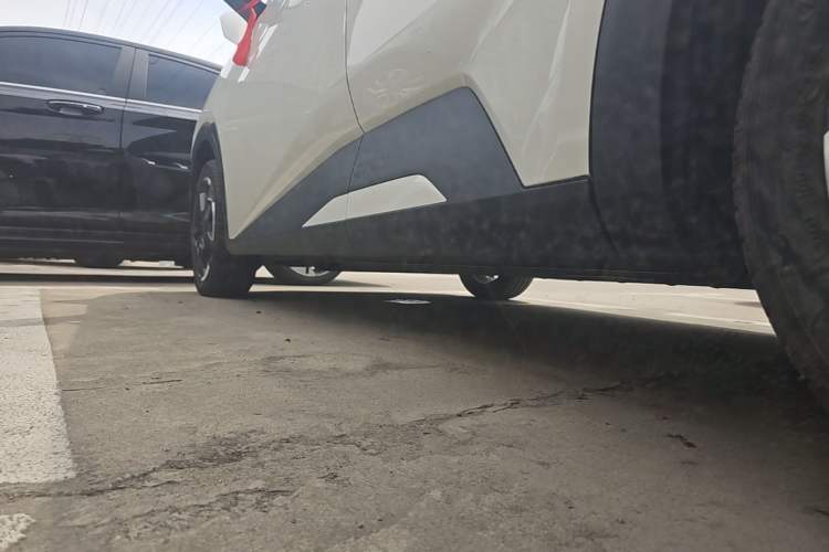 Used BYD Seagull 2024 Honor Edition 305km Freedom Version Left Side Sill