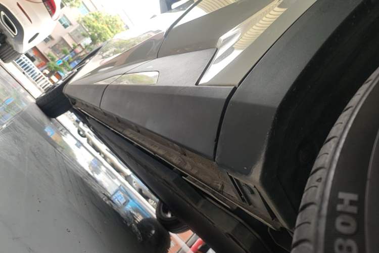 Used BYD Seagull 2024 Honor Edition 405km Flying Version Left Side Sill