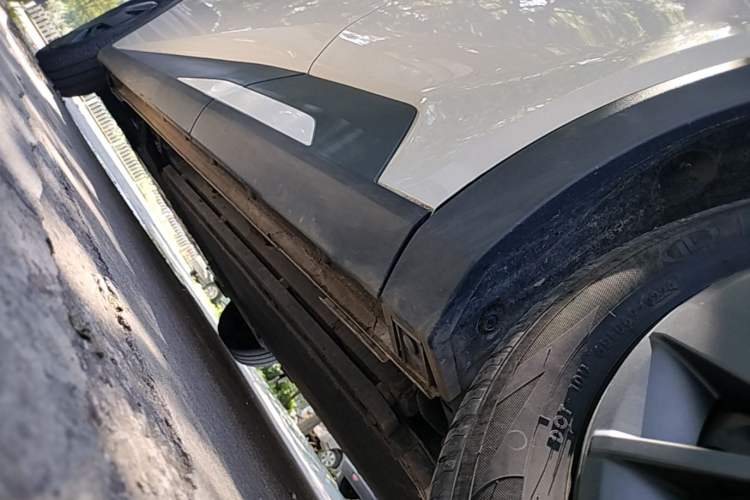 Used BYD Seagull 2024 Honor Edition 305km Dynamic Version Left Side Sill