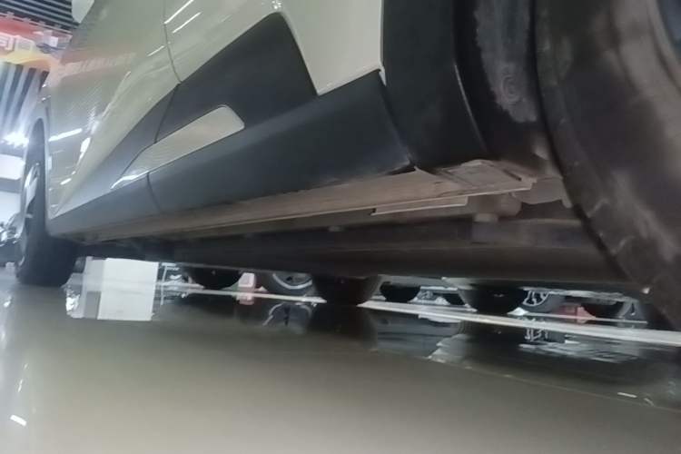 Used BYD Seagull 2024 Honor Edition 305km Dynamic Version Left Side Sill