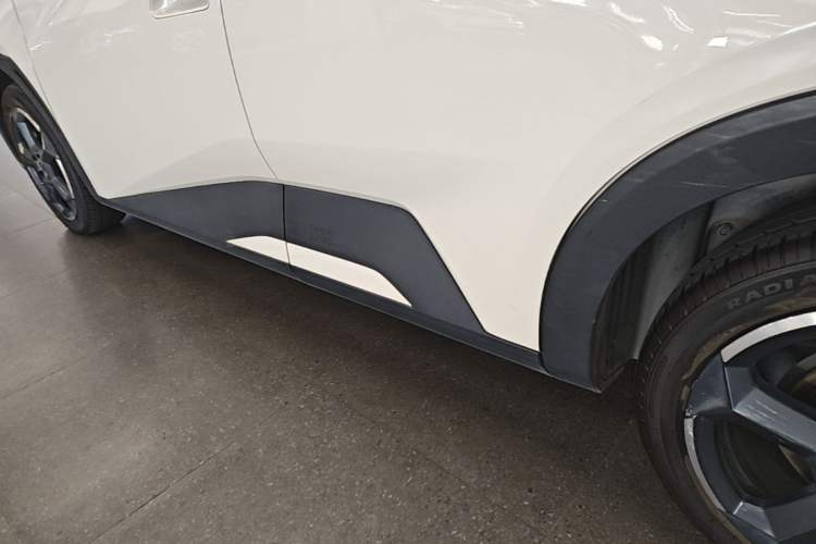 Used BYD Seagull 2024 Honor Edition 305km Freedom Version Left Side Sill