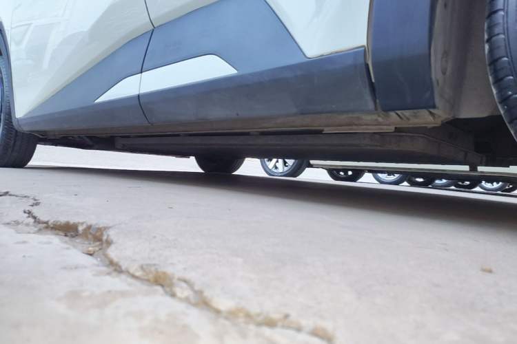 Used BYD Seagull 2024 Honor Edition 305km Dynamic Version Left Side Sill