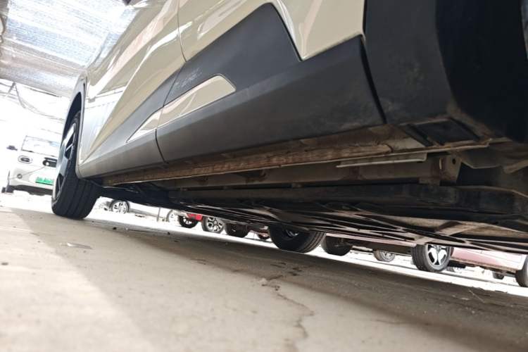 Used BYD Seagull 2024 Honor Edition 305km Dynamic Version Left Side Sill