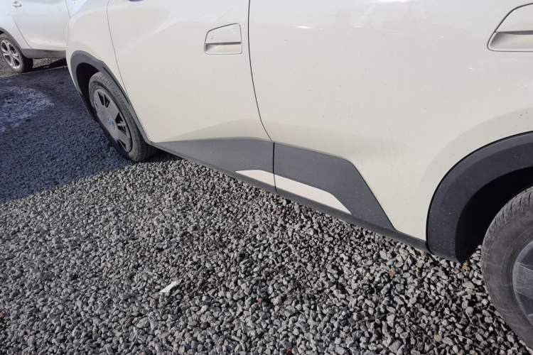 Used BYD Seagull 2024 Honor Edition 305km Dynamic Version Left Side Sill