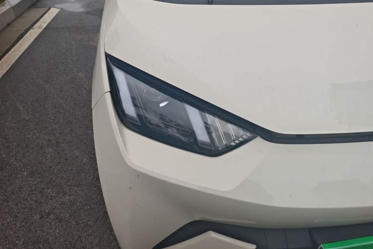 Used BYD Seagull 2024 Honor Edition 305km Dynamic Version Right Front Headlight