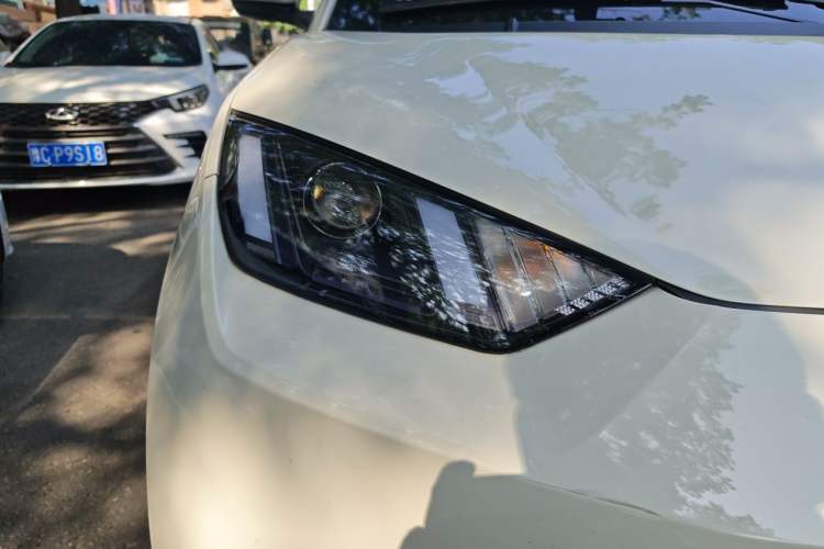 Used BYD Seagull 2024 Honor Edition 305km Dynamic Version Right Front Headlight