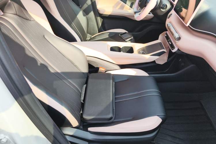 Used BYD Seagull 2024 Honor Edition 305km Dynamic Version Right Front Seat