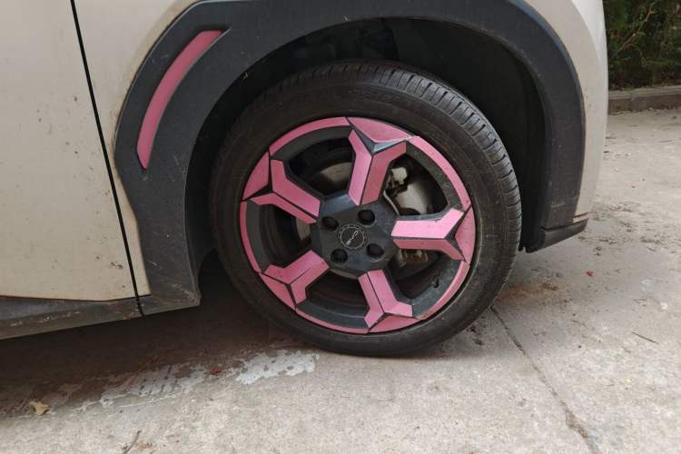 Used BYD Seagull 2024 Honor Edition 305km Freedom Version Right Front Wheel Hub