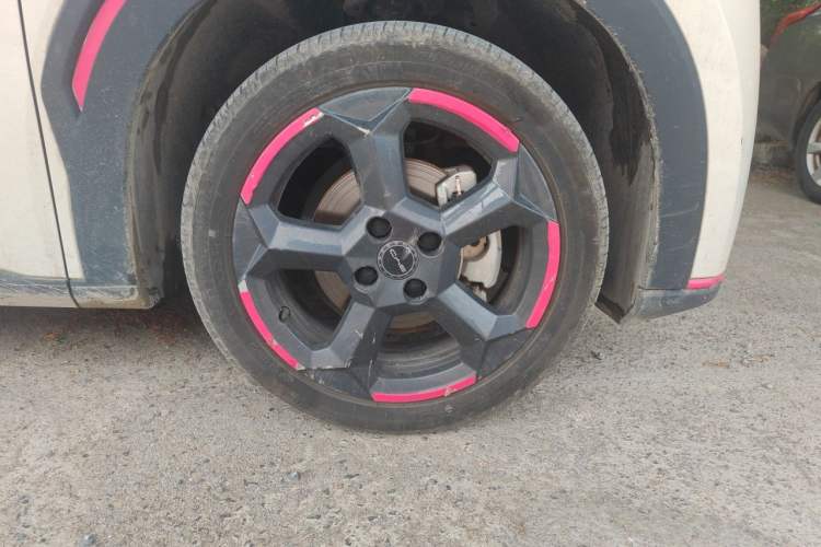 Used BYD Seagull 2024 Honor Edition 305km Freedom Version Right Front Wheel Hub
