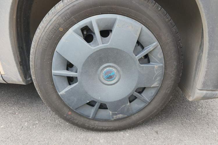 Used BYD Seagull 2024 Honor Edition 305km Dynamic Version Right Front Wheel Hub