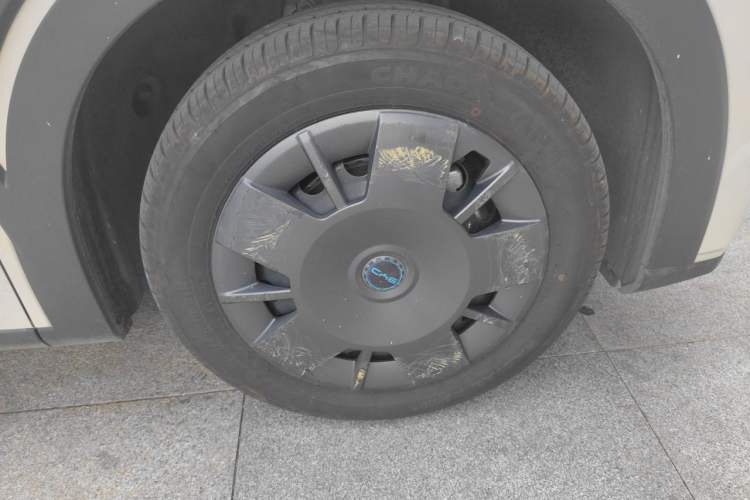 Used BYD Seagull 2024 Honor Edition 305km Dynamic Version Right Front Wheel Hub