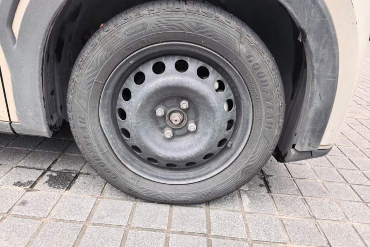 Used BYD Seagull 2024 Honor Edition 305km Dynamic Version Right Front Wheel Hub