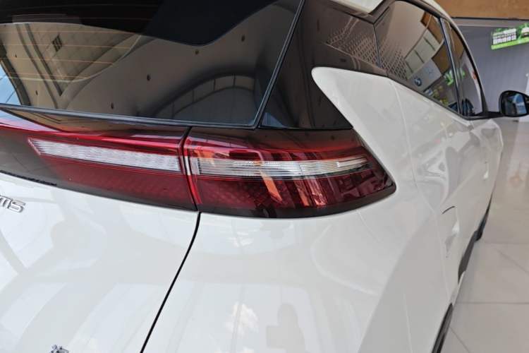 Used BYD Seagull 2024 Honor Edition 305km Dynamic Version Right Rear Taillight