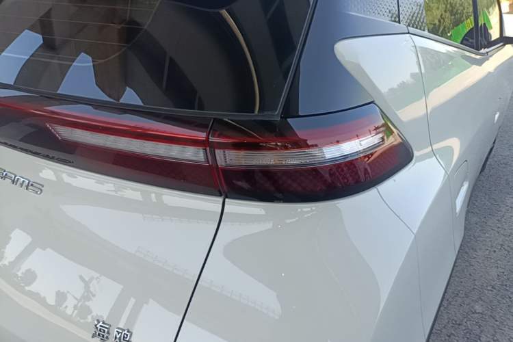 Used BYD Seagull 2024 Honor Edition 305km Dynamic Version Right Rear Taillight