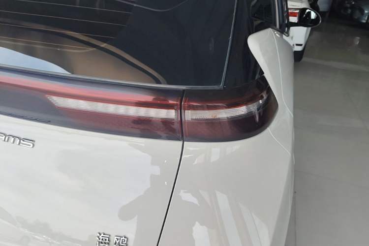 Used BYD Seagull 2024 Honor Edition 305km Dynamic Version Right Rear Taillight