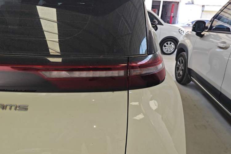 Used BYD Seagull 2024 Honor Edition 305km Dynamic Version Right Rear Taillight