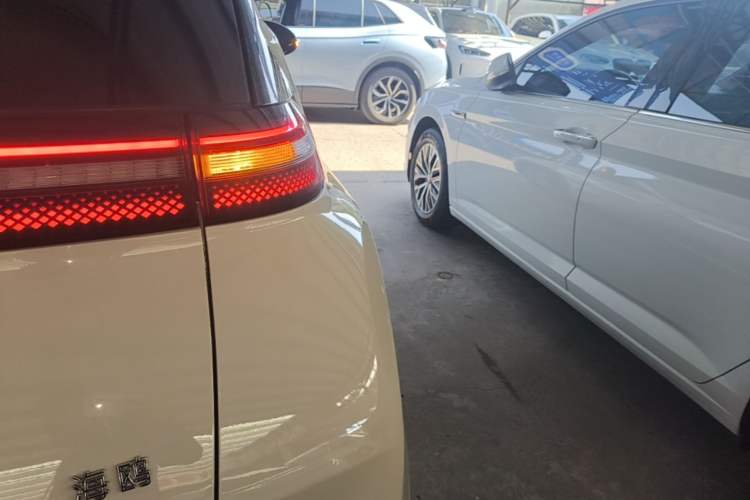 Used BYD Seagull 2024 Honor Edition 305km Dynamic Version Right Rear Taillight