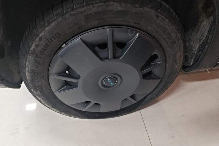 Used BYD Seagull 2024 Honor Edition 305km Dynamic Version Right Rear Wheel Hub