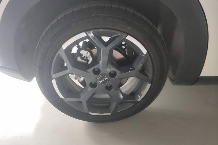 Used BYD Seagull 2024 Honor Edition 405km Flying Version Right Rear Wheel Hub
